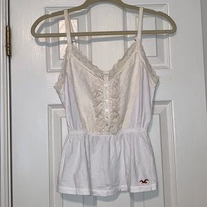 Lace Floral Patterned Tank!